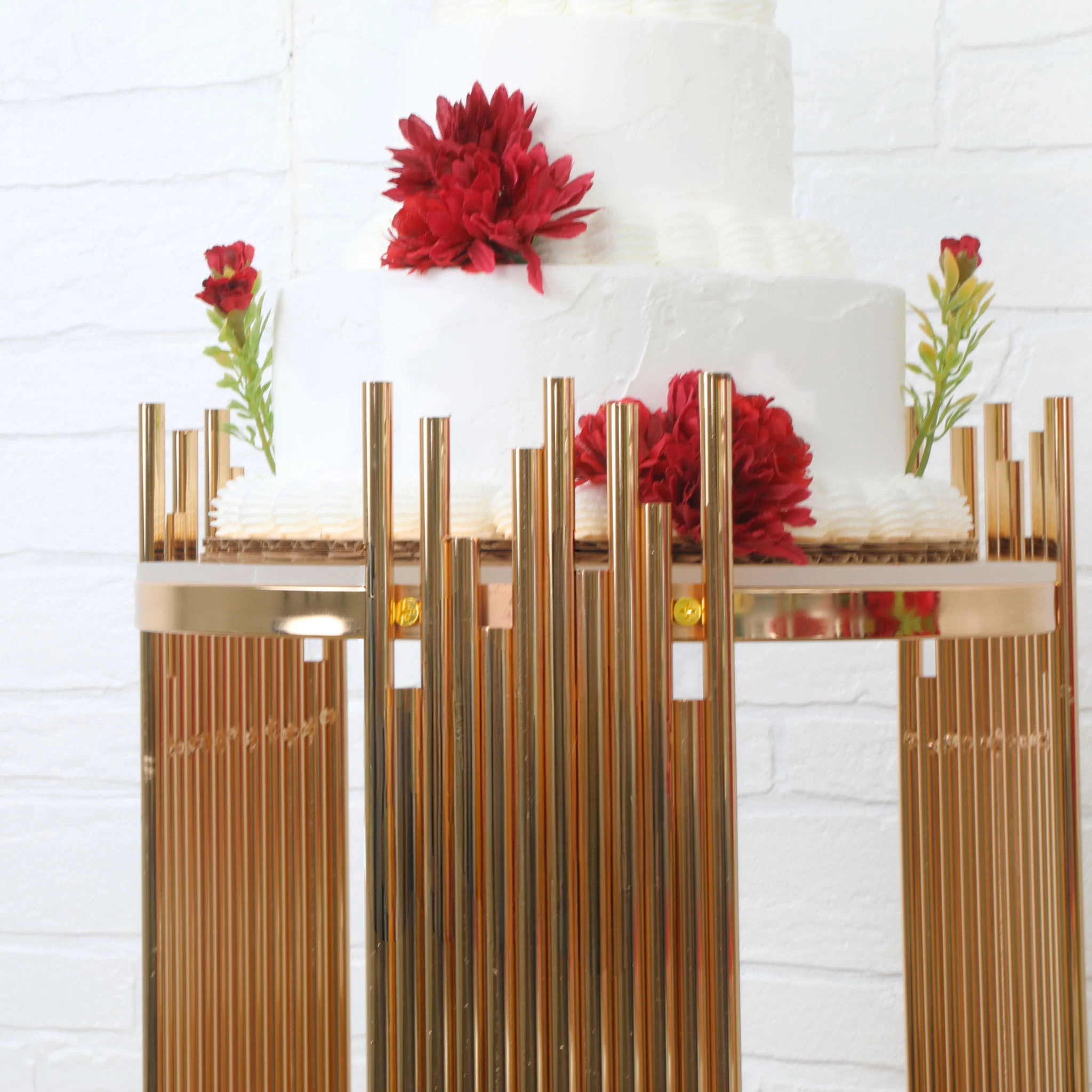 3 pcs of Gold Plinths Round Display Stand - Image 3