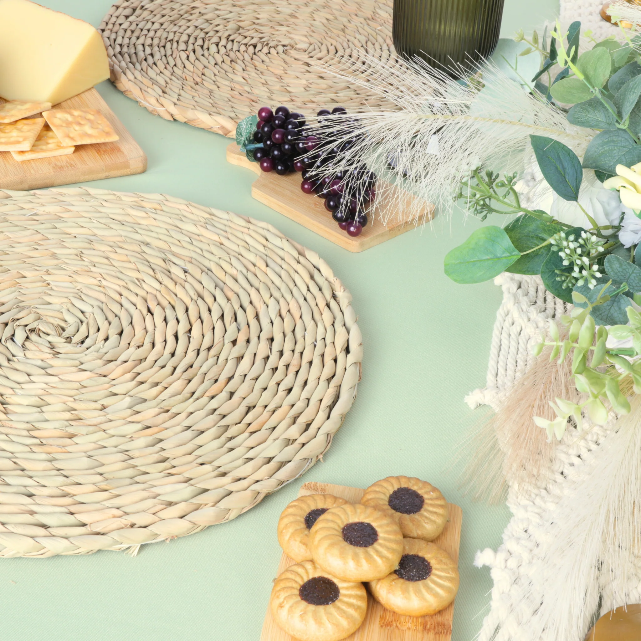 Braided Raffia Straw 15" Placemats (4pc/set) - Image 4