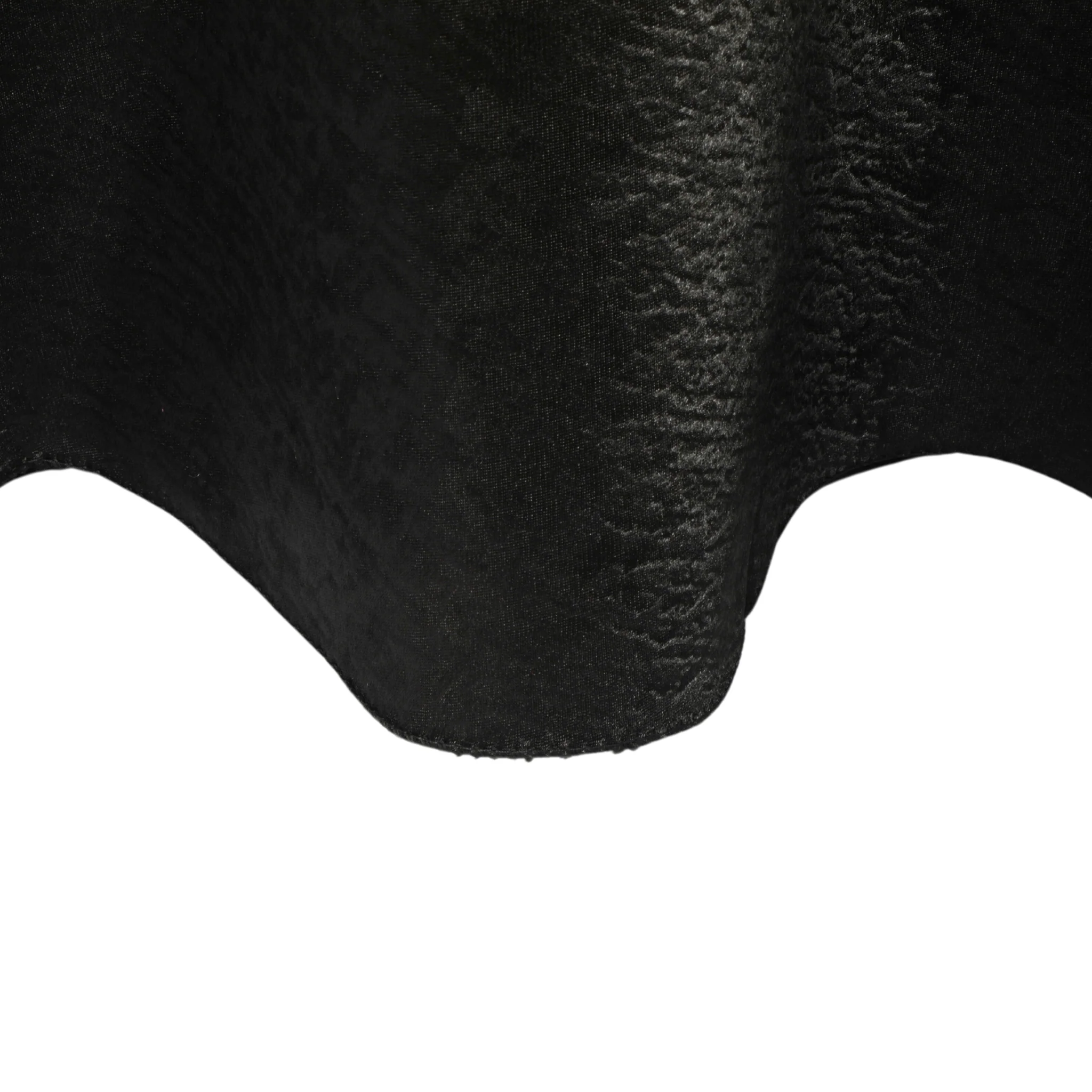 Crinkle Shimmer 132" Round Tablecloth - Black - Image 3