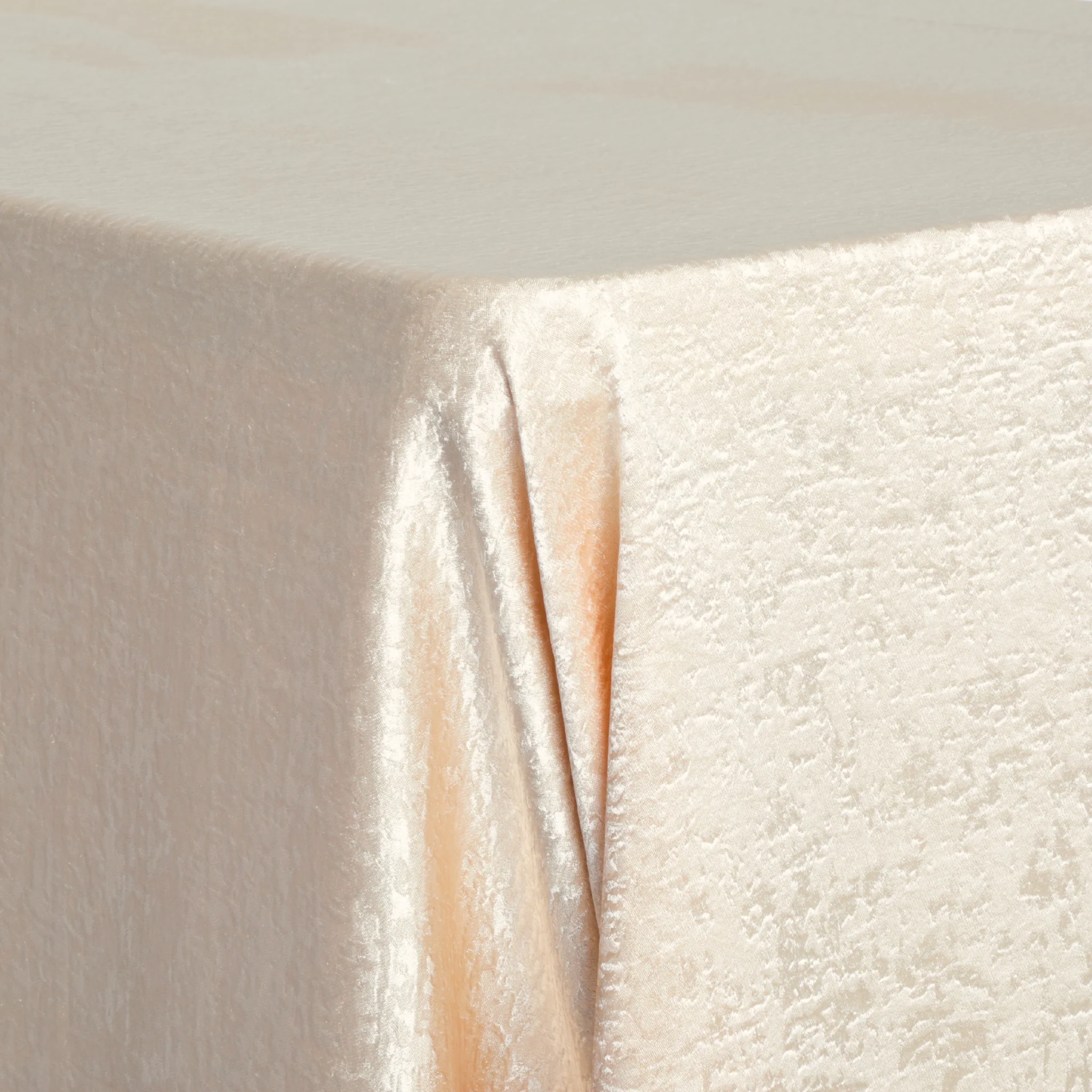 Crinkle Shimmer 90"x132" Rectangular Tablecloth - Champagne - Image 2