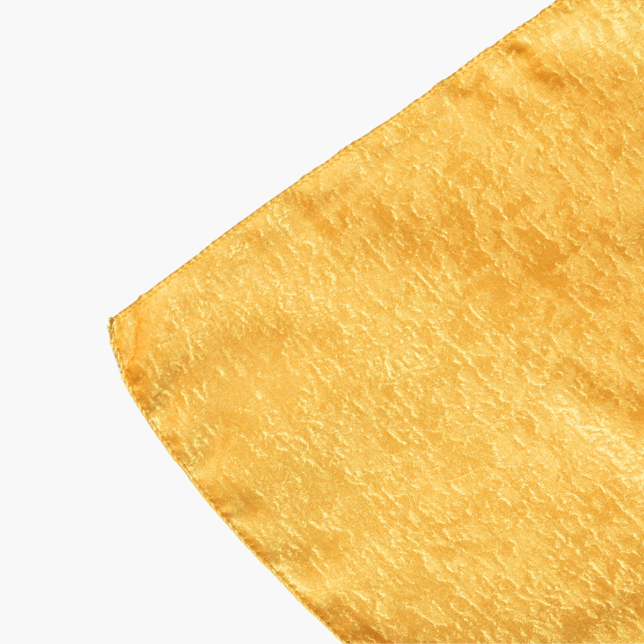 Crinkle Shimmer 90"x132" Rectangular Tablecloth - Gold - Image 4