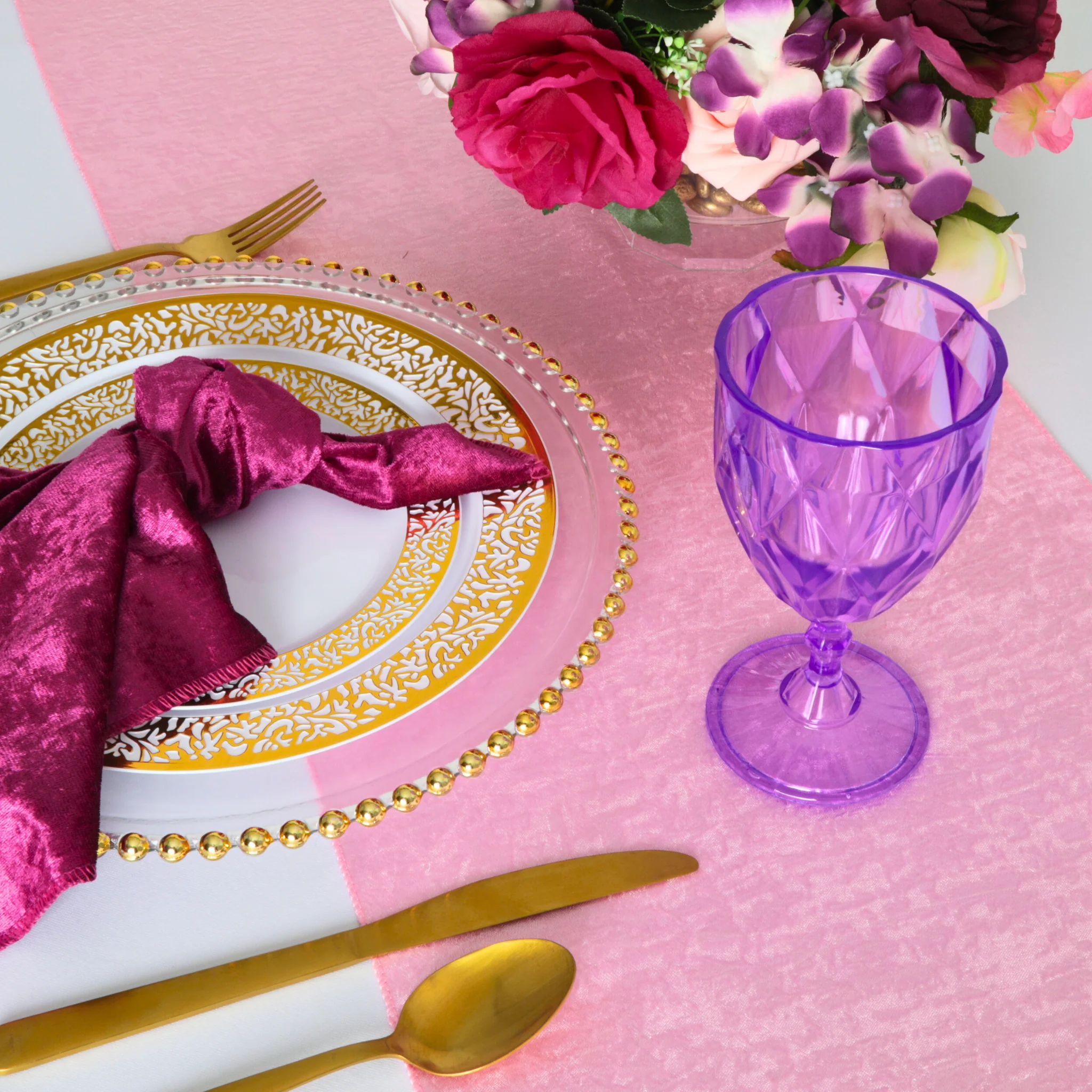 Crinkle Shimmer Table Runner - Pink - Image 3