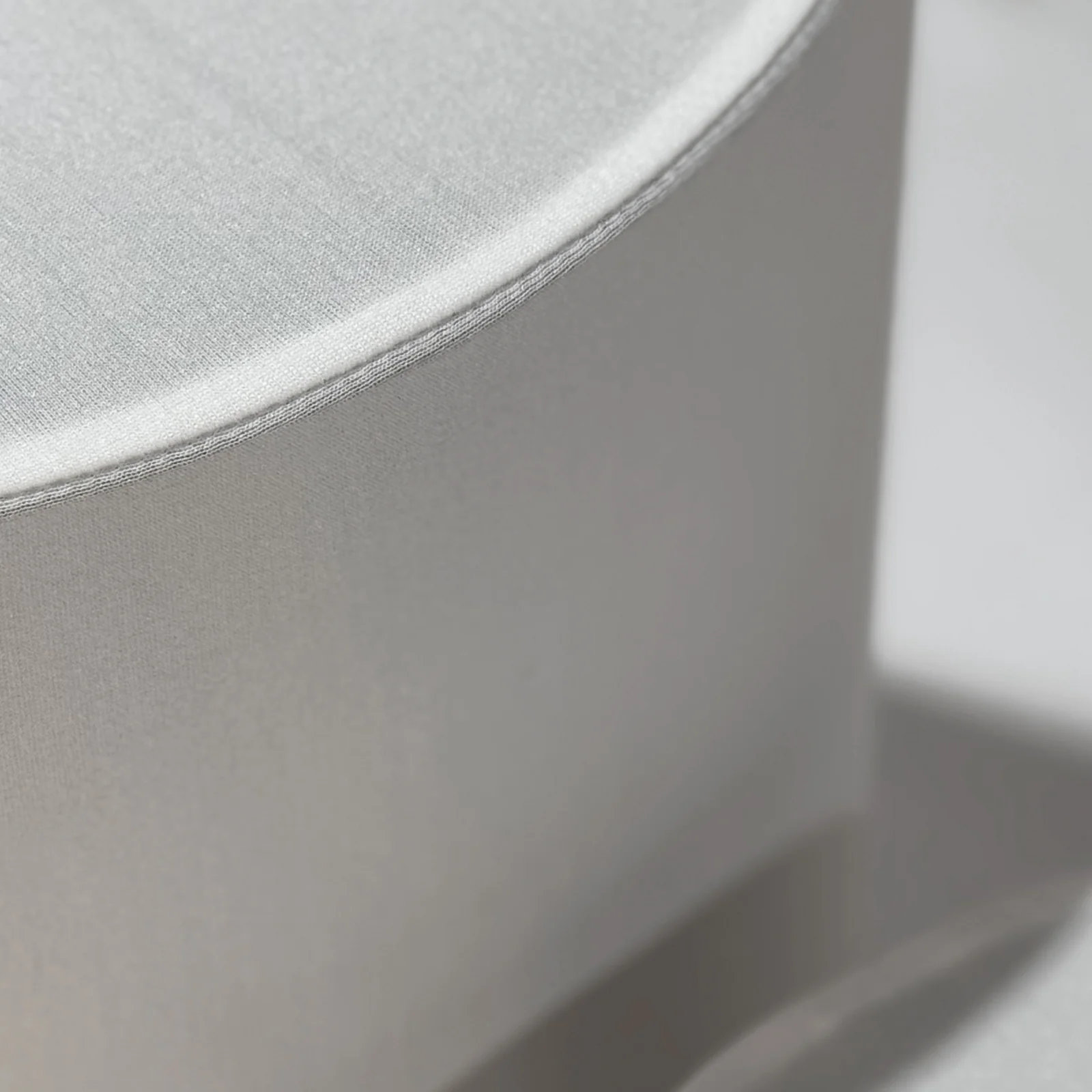 Spandex Covers for Cylinder Metal Cake/Dessert Pedestal Stands 5 pcs/set - White - Image 5