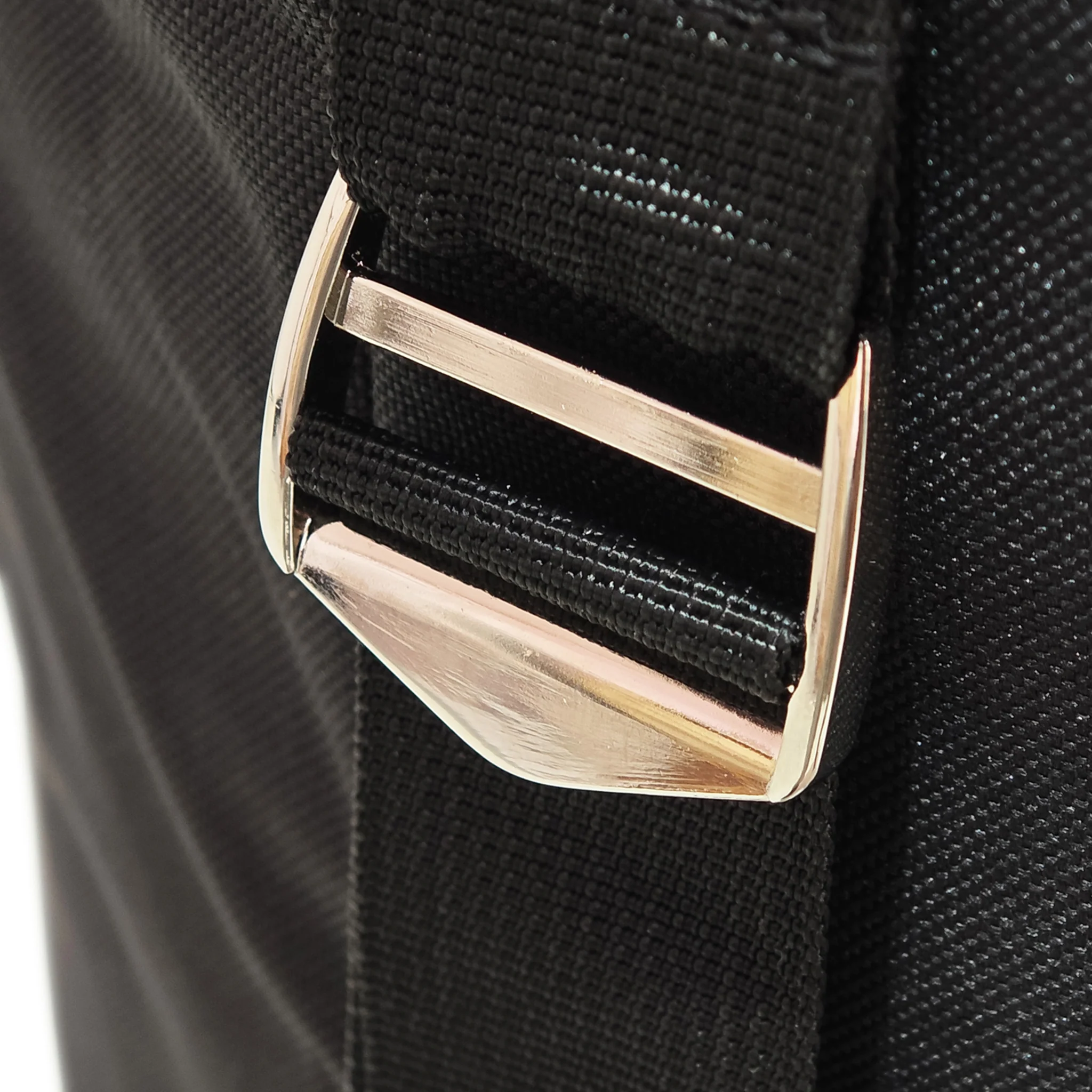 Zipper Carry Bag for Cylinder Pedestals - Image 10