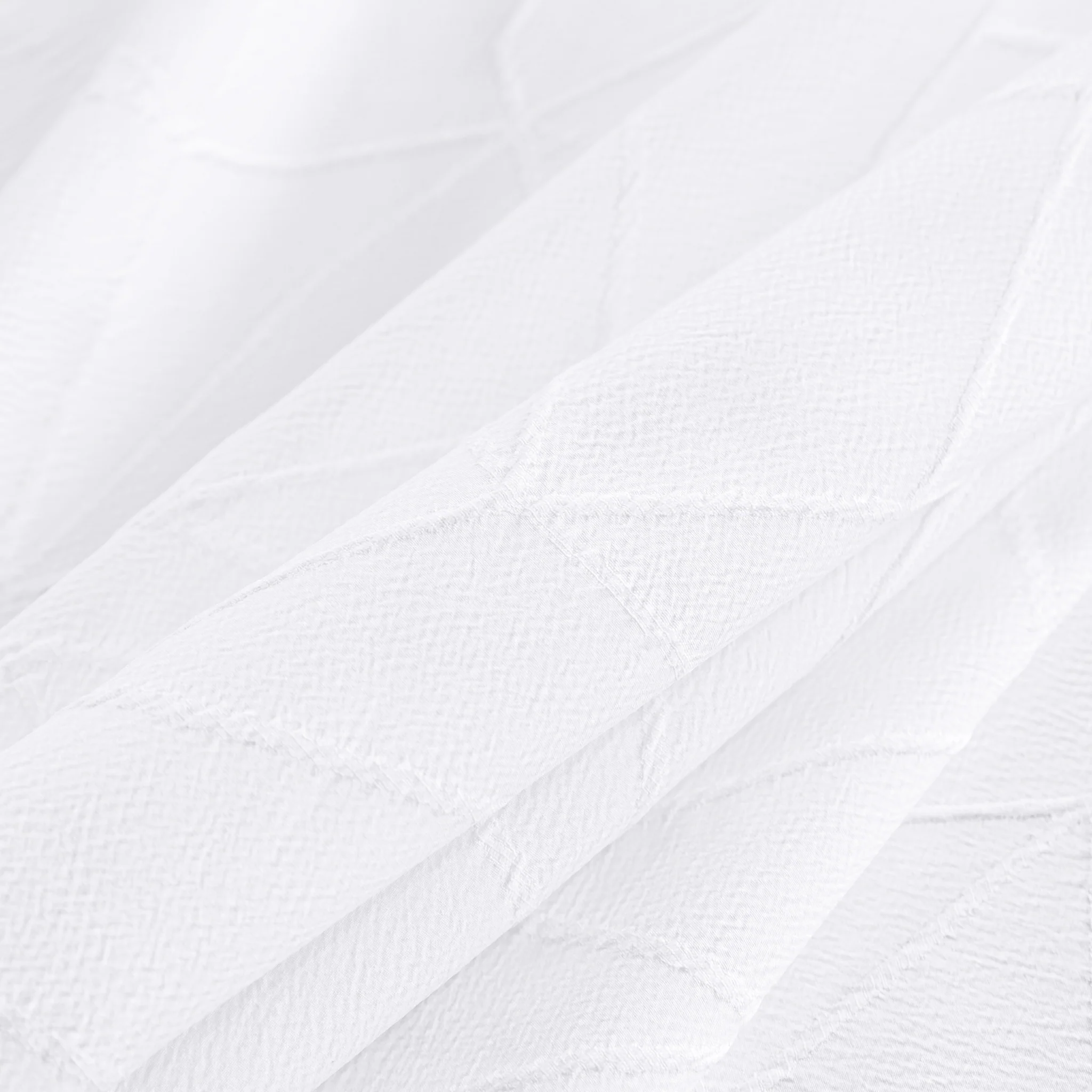 Embossed Geometric Jacquard 132" Round Tablecloth - White - Image 2