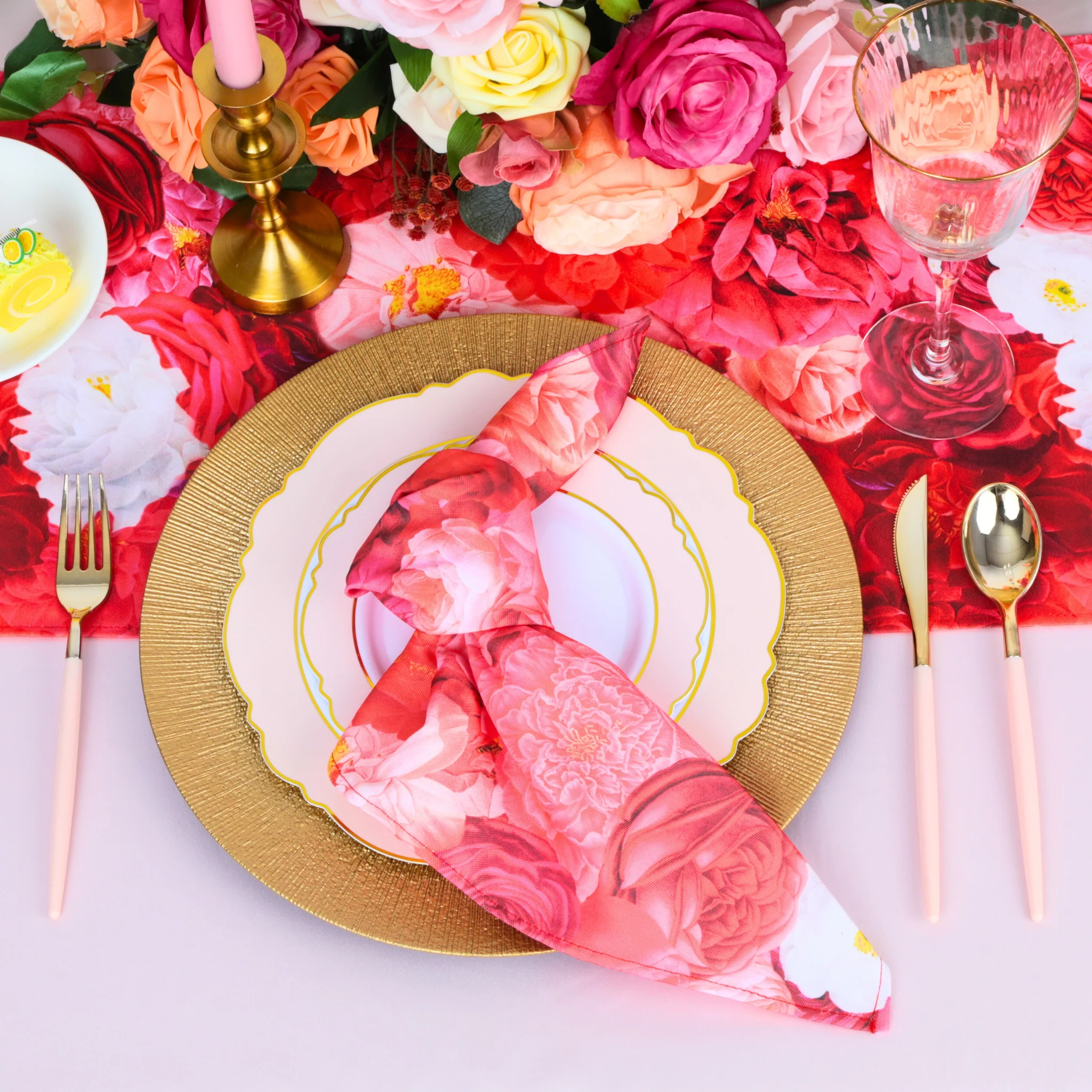 Floral Peony Roses Table Runner - Fuchsia - Image 3