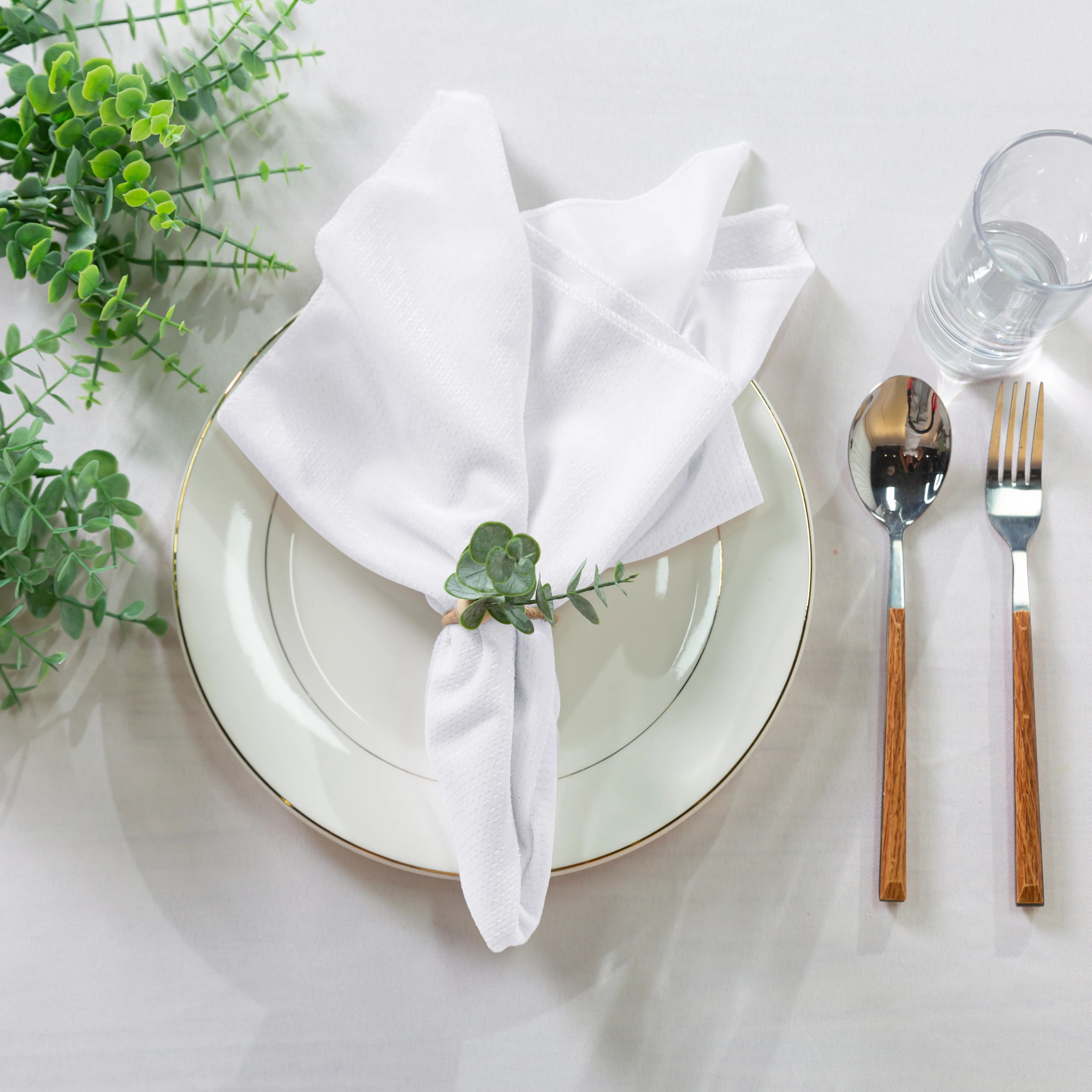 5 pcs/pk Glitter Velvet 20"x20" Linen Napkin - White - Image 2