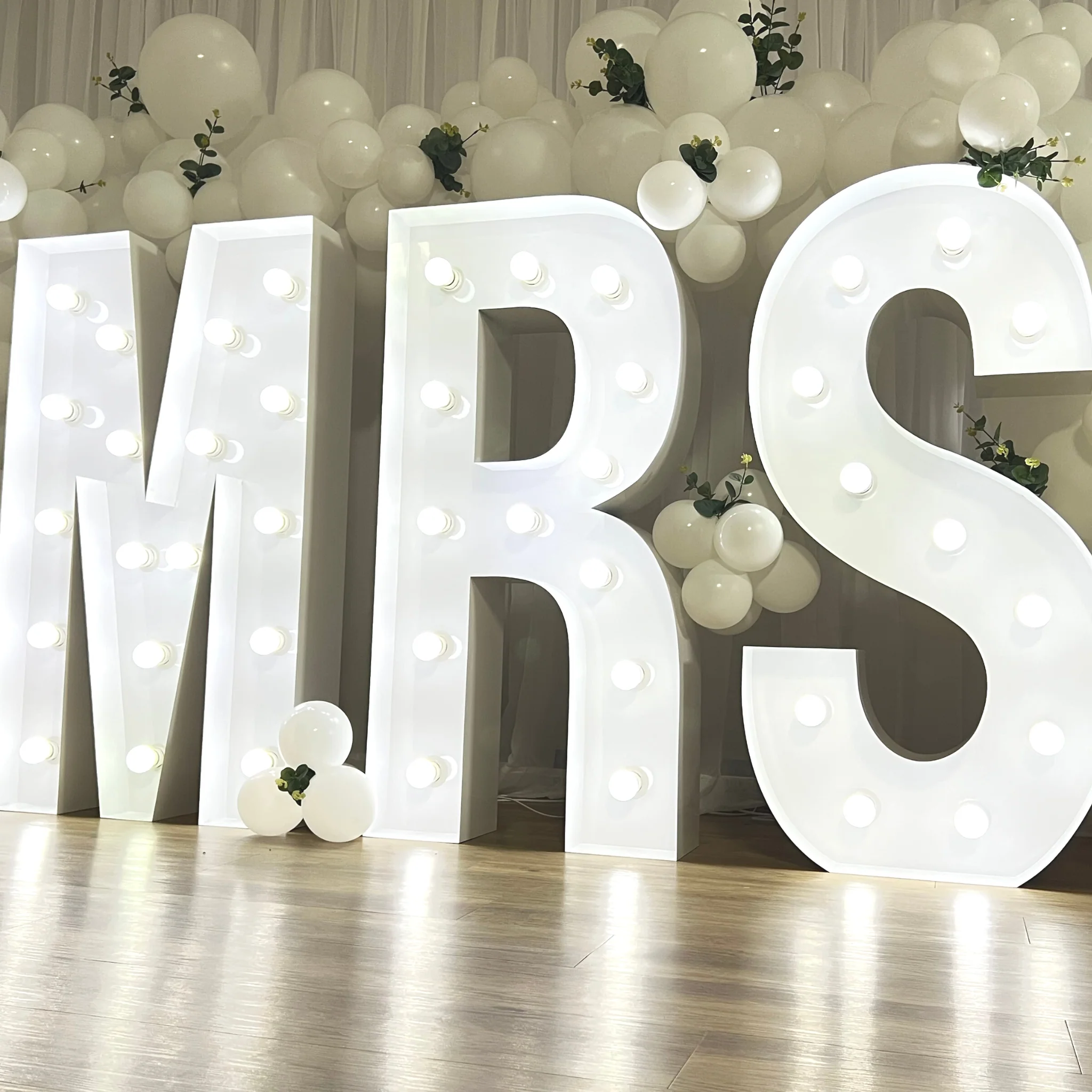 Large 4ft Tall LED Marquee Letter - R - Image 5