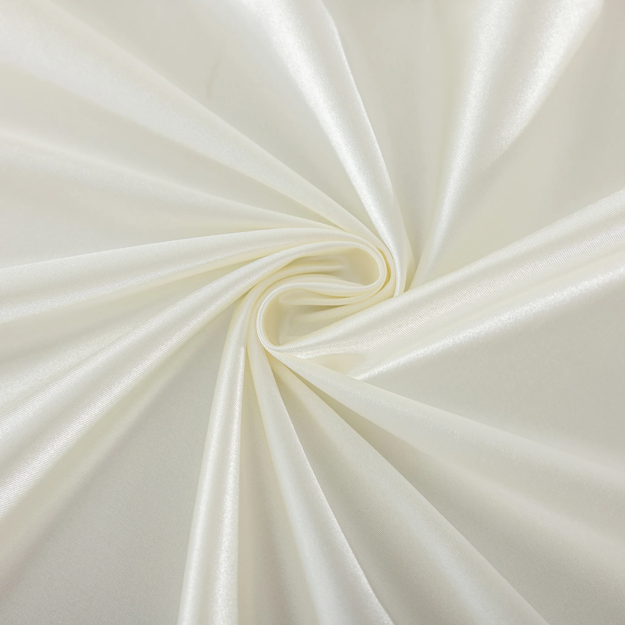Premium Satin (Wrinkle-Resistant) King 108"x156" Rectangular Tablecloth - Ivory - Image 3