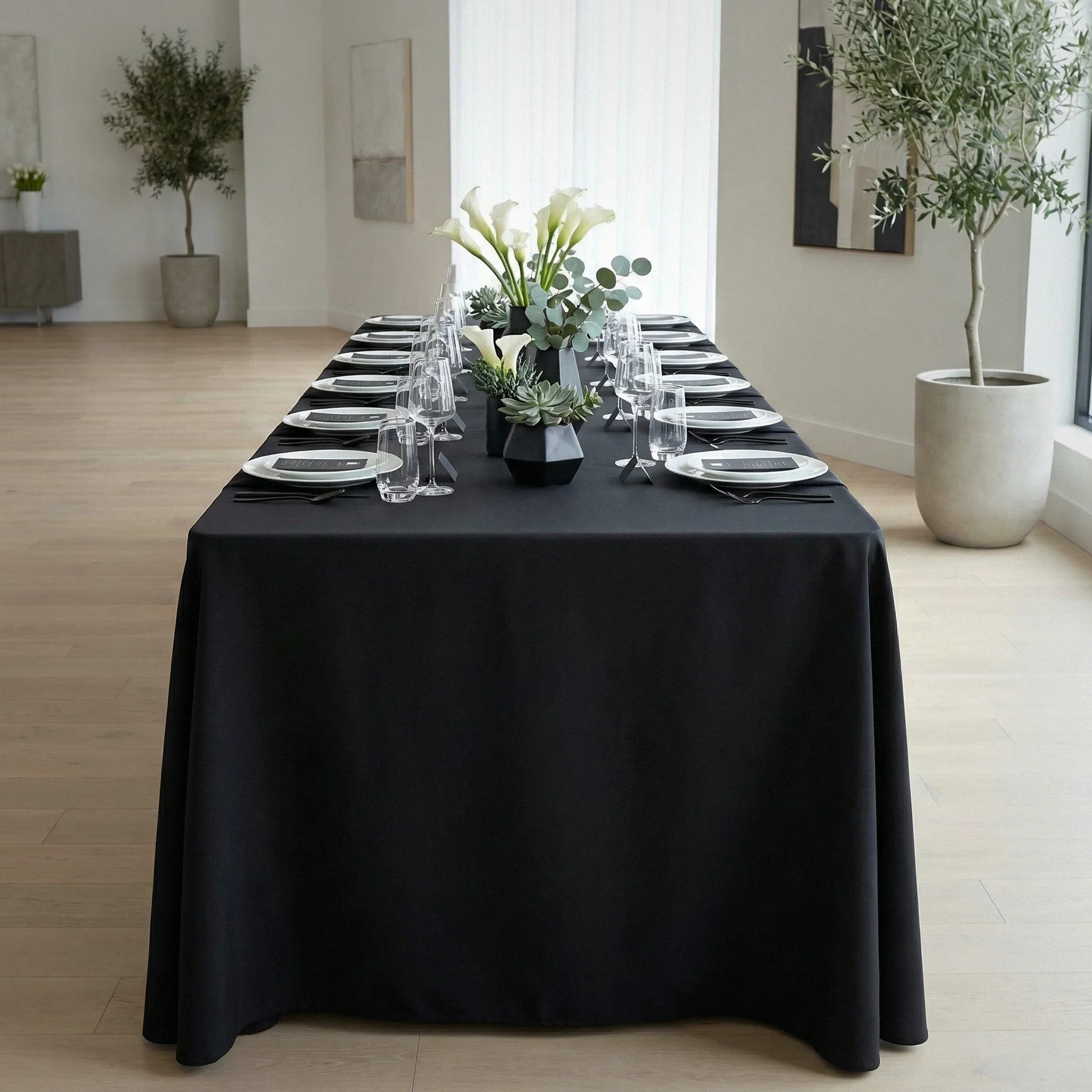 Scuba King 108"x156" Rectangular Tablecloth - Black - Image 8
