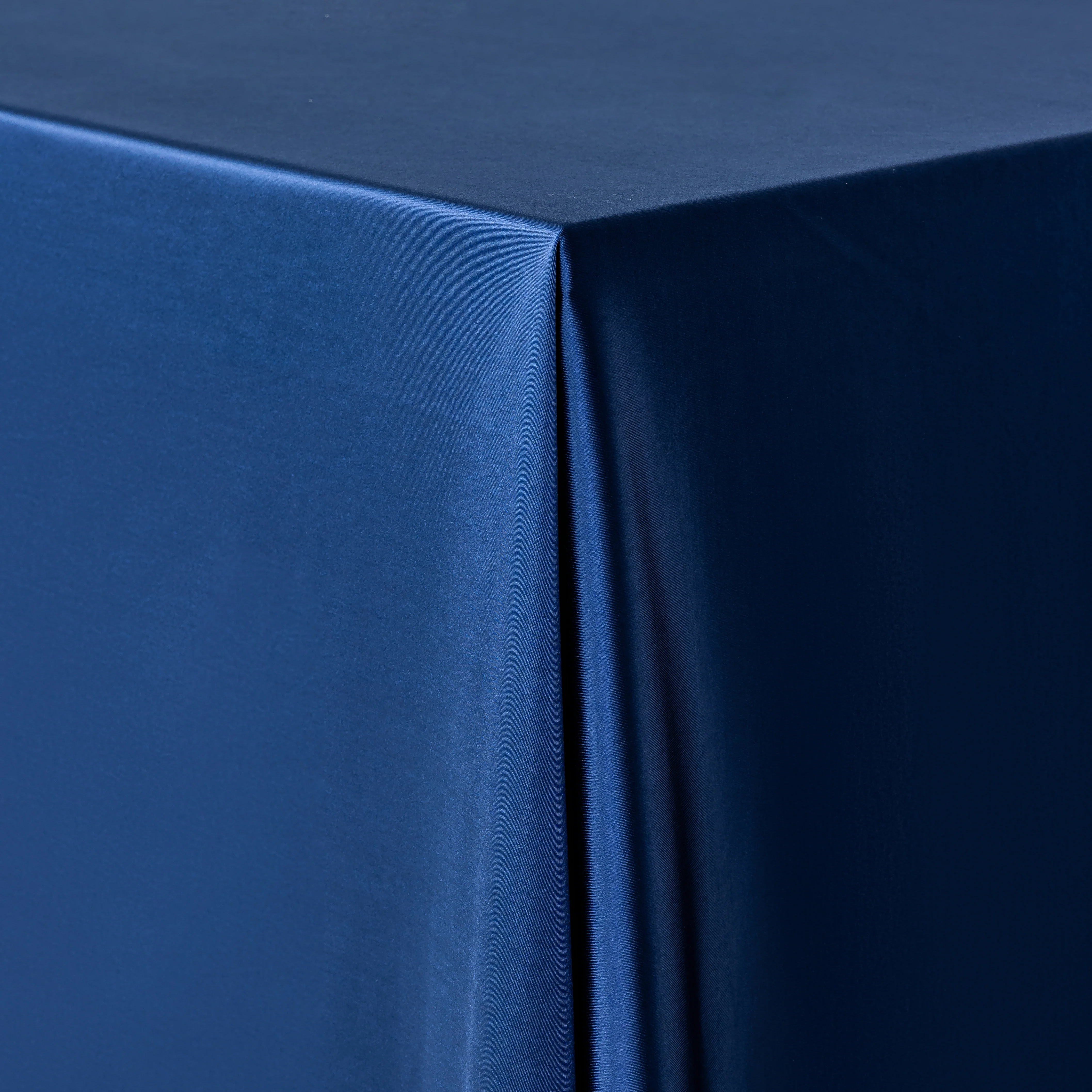Premium Satin (Wrinkle-Resistant) 90"x156" Rectangular Tablecloth - Navy Blue - Image 4