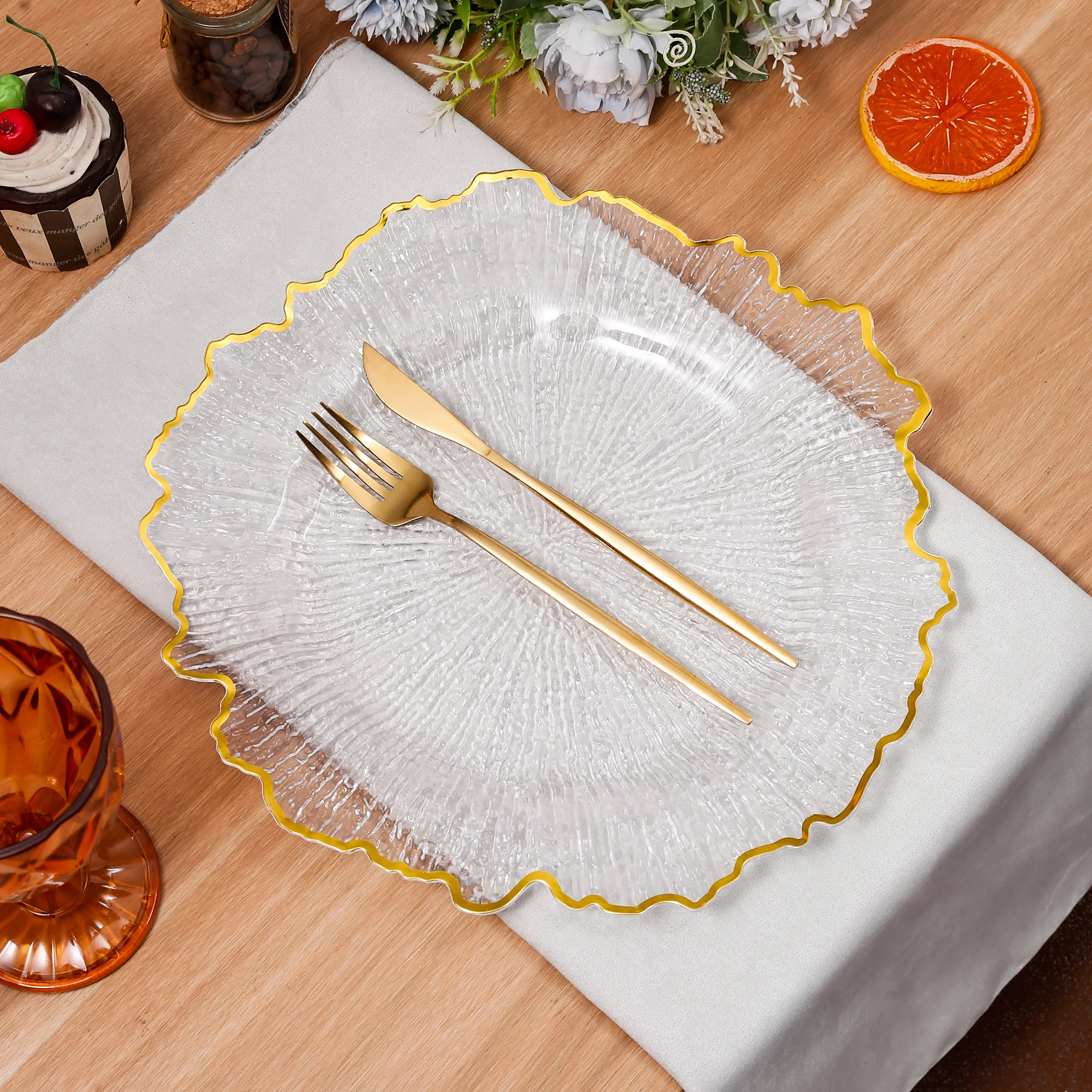 Reef Acrylic Charger Plate - Clear Gold Trim - Image 2