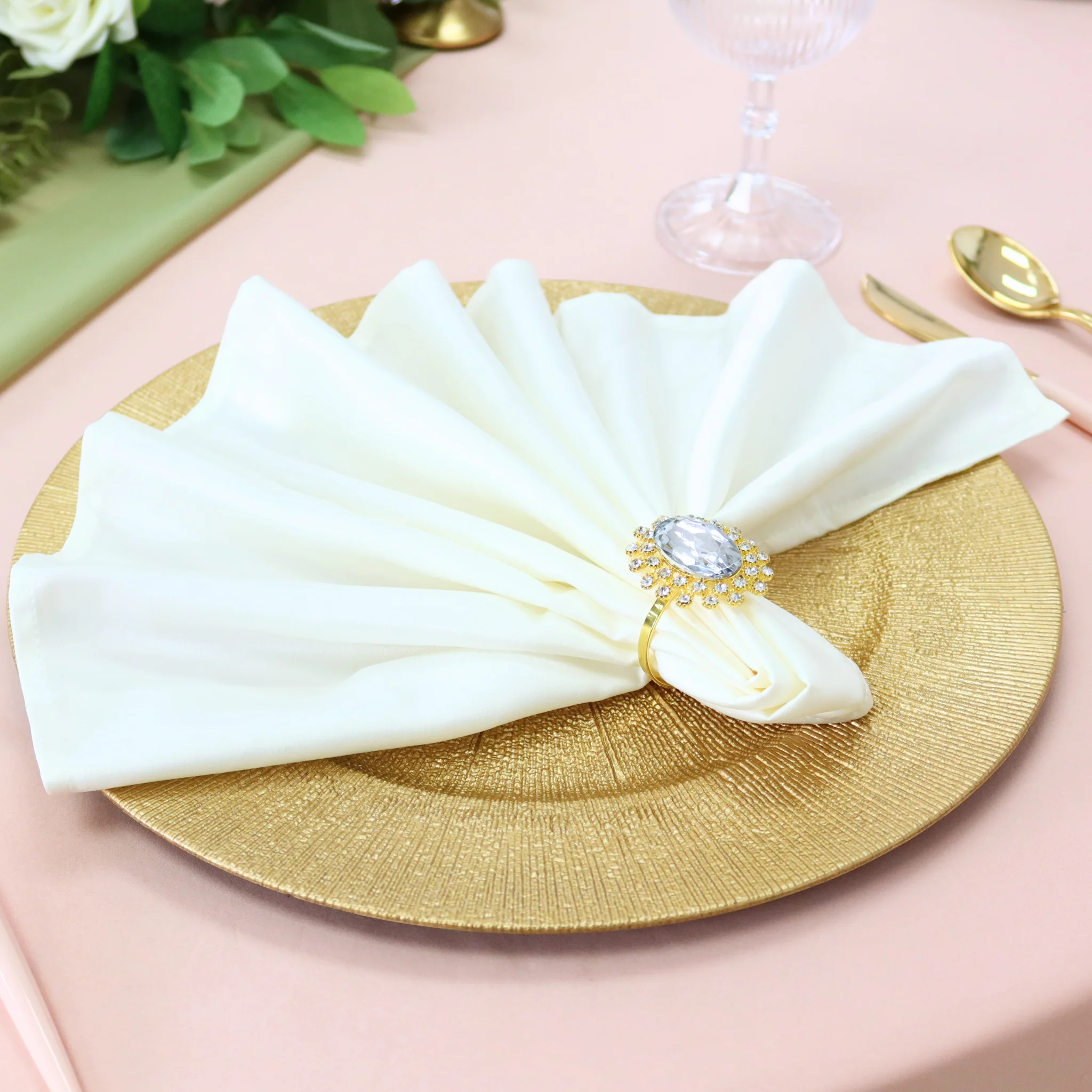 10 pc/pk Royal Diamond Napkin Ring Holder - Gold - Image 3