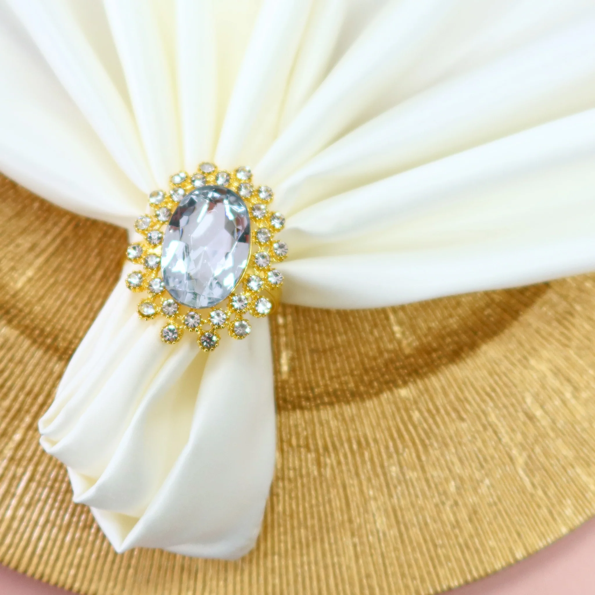 10 pc/pk Royal Diamond Napkin Ring Holder - Gold - Image 5