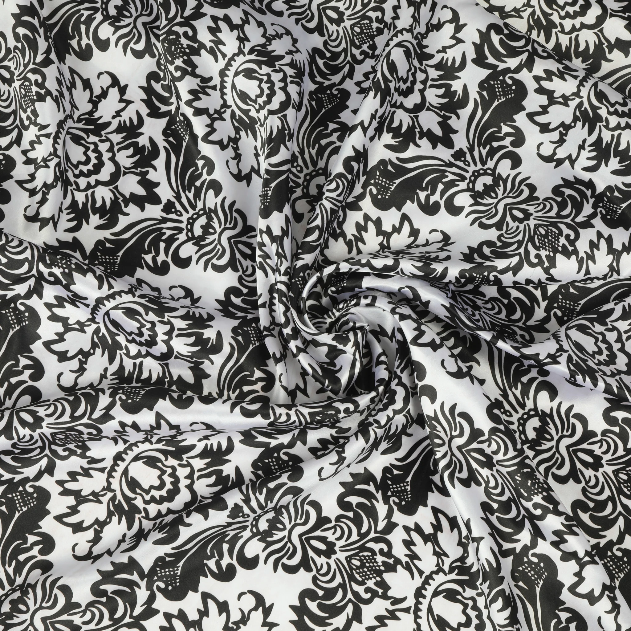 Satin Rectangular 90"x132" Tablecloth - Damask - Image 7