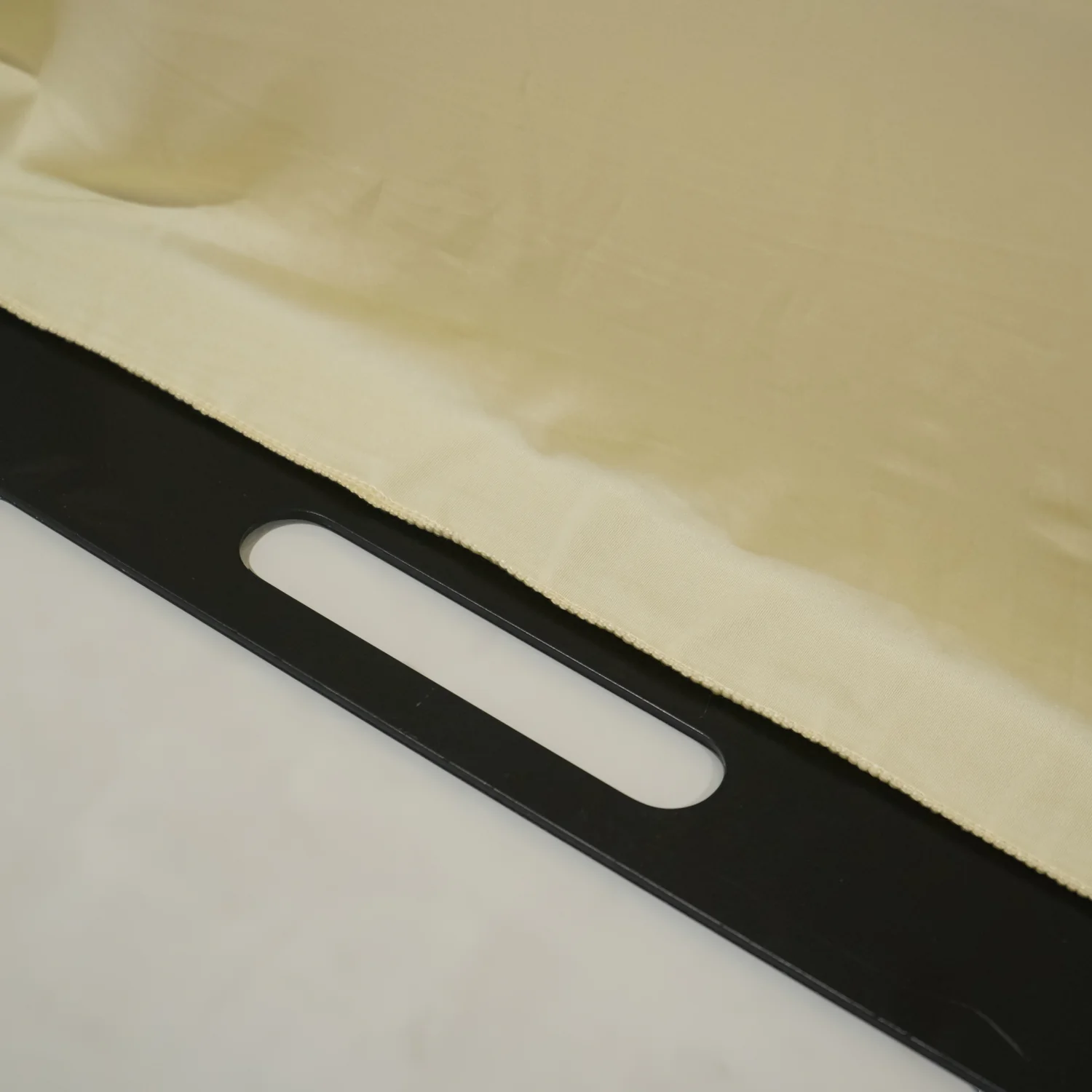 Spandex Crescent Moon Arch Cover - Pastel Yellow - Image 3