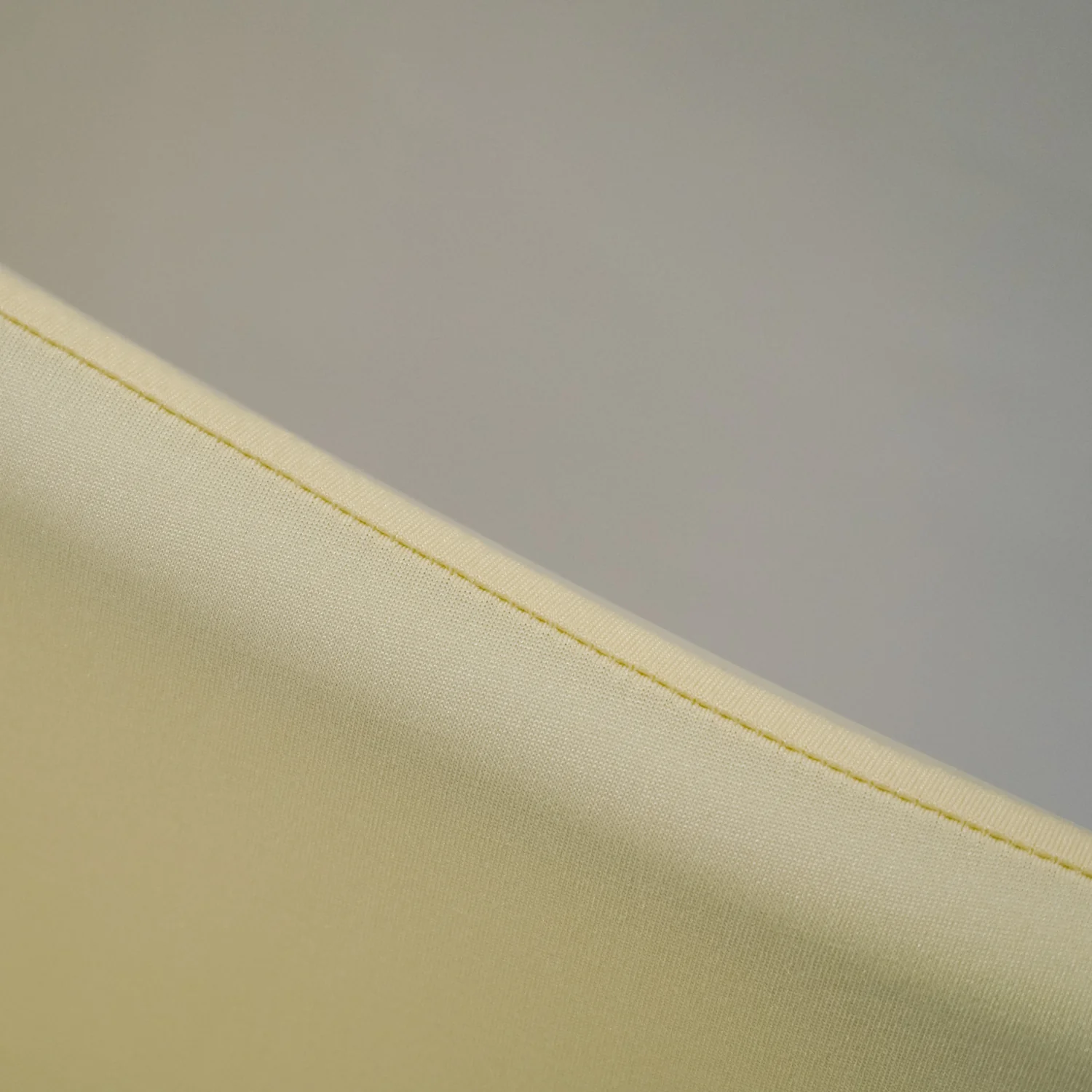 Spandex Crescent Moon Arch Cover - Pastel Yellow - Image 4