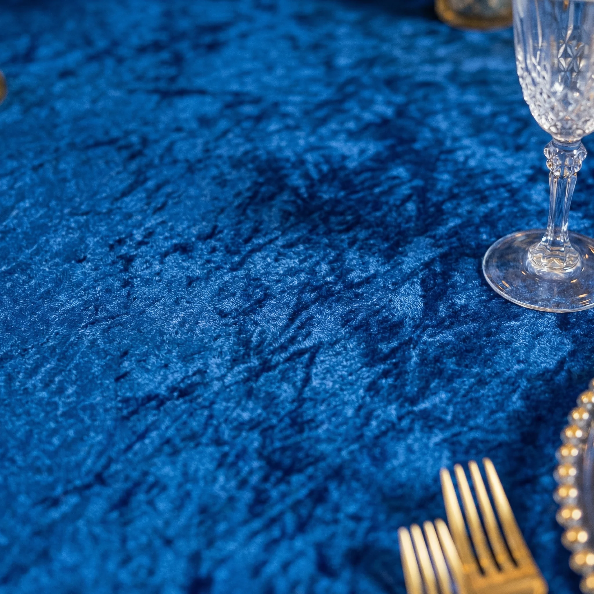 Velvet 120" Round Tablecloth - Royal Blue - Image 5