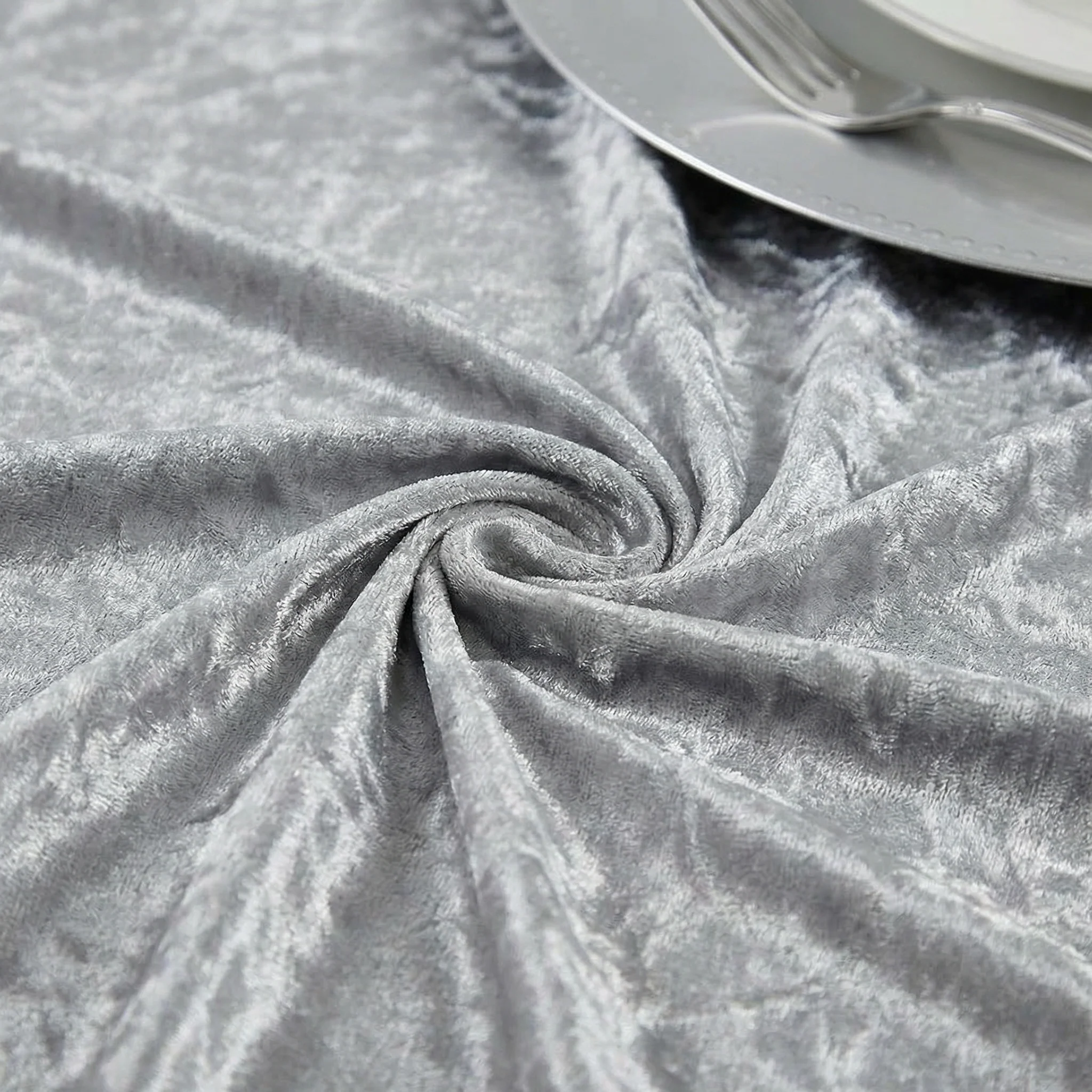 Velvet 120" Round Tablecloth - Silver - Image 9
