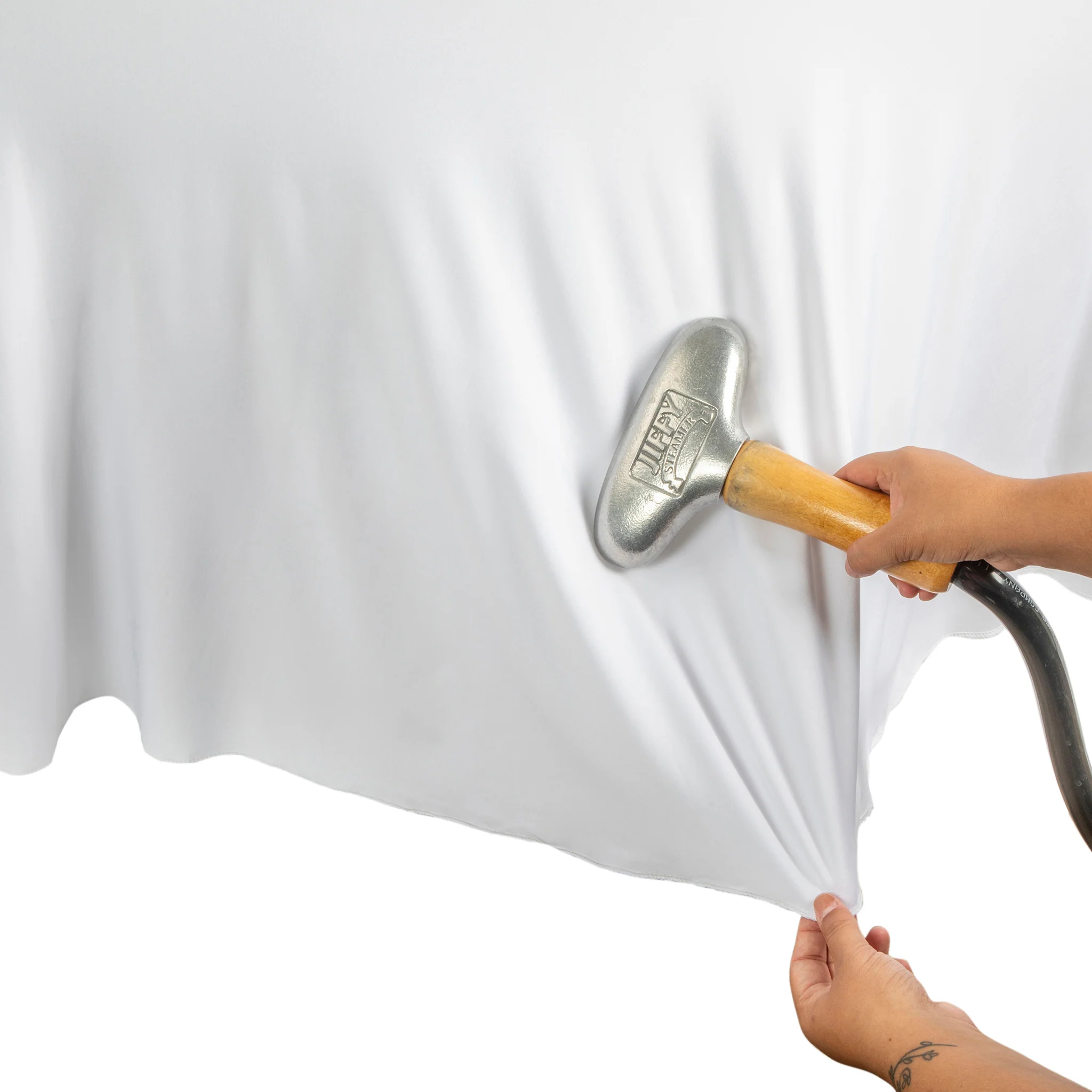 Wavy Spandex Table Cover 5ft Round - White - Image 2