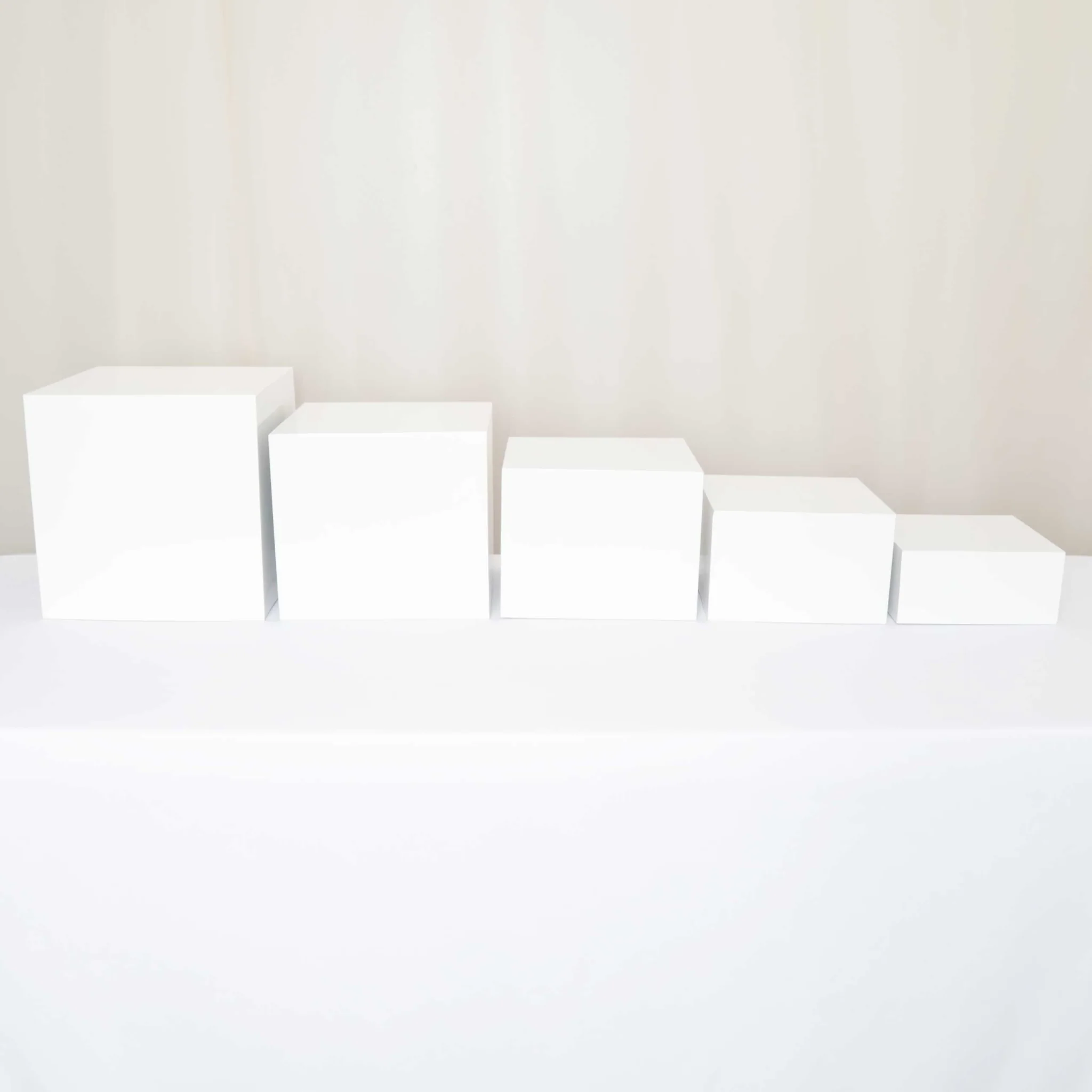 White Square Pedestal Cake/Dessert Display Stands 5 pcs/set - Image 4